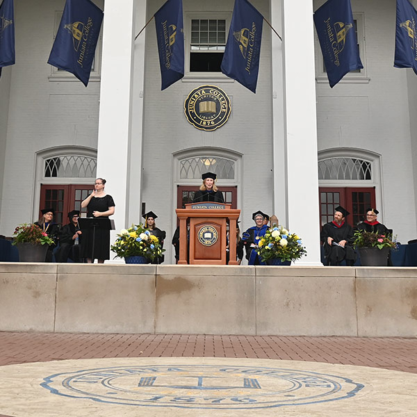 photo of Juniata College commencement